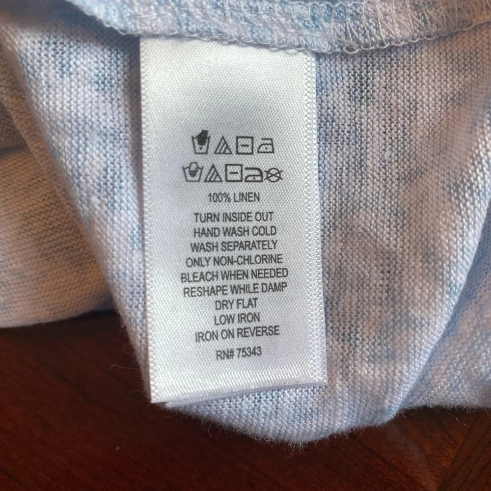 Joie 100% Linen Short Sleeve Blue and White Floral Top